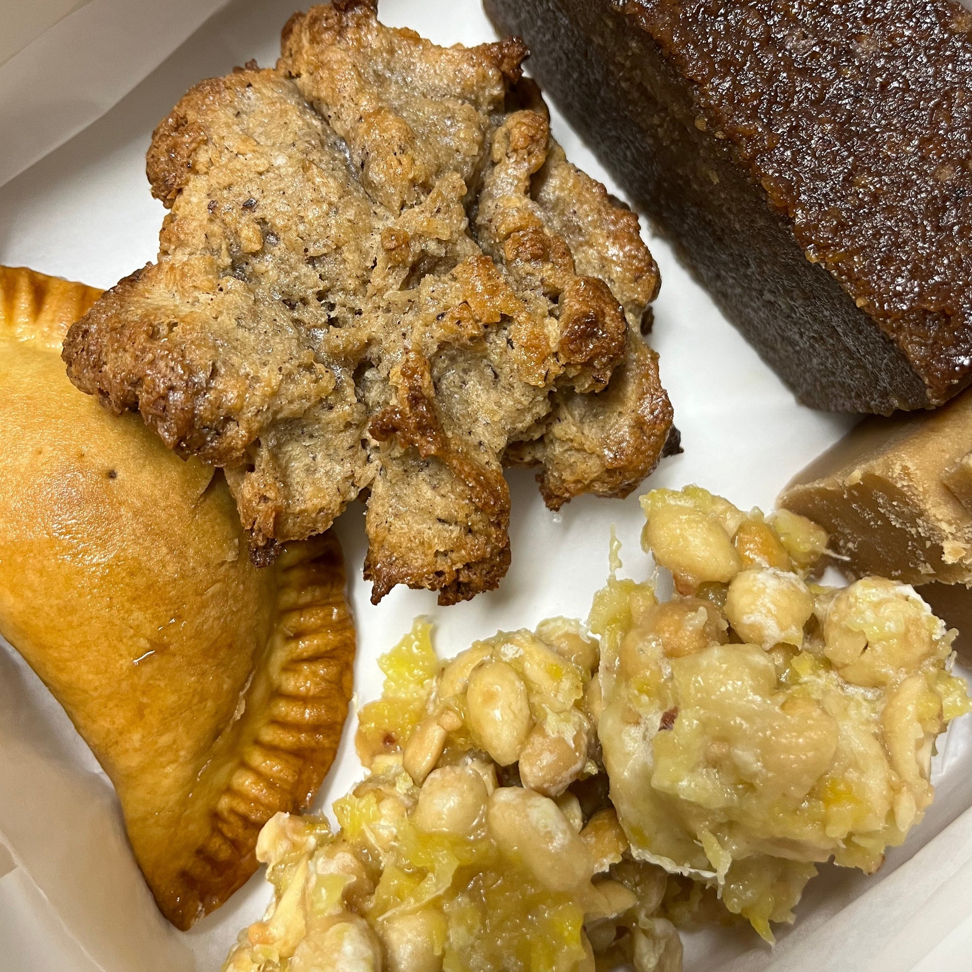 Taste of Home Snack Box